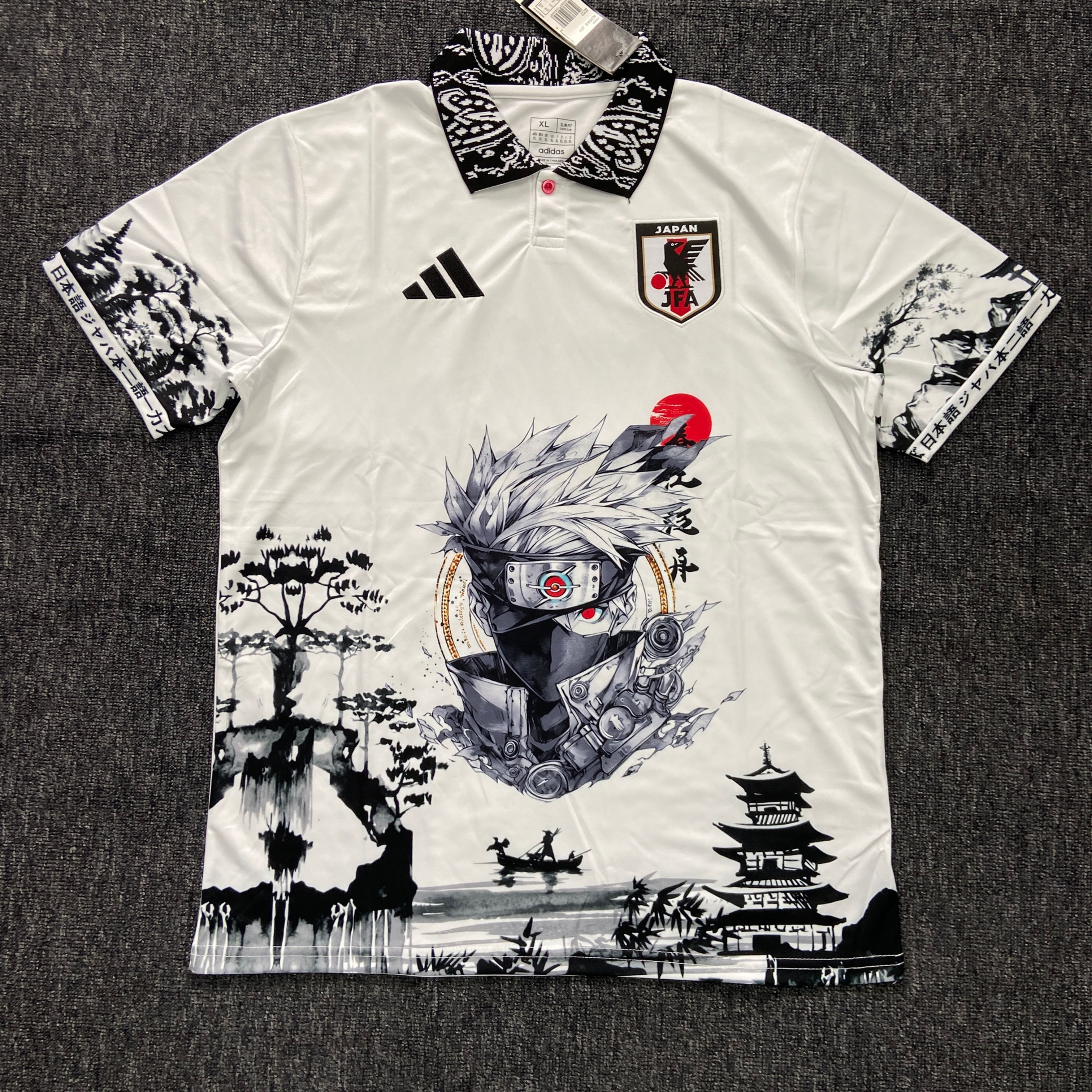Camiseta Japón x Naruto Kakashi