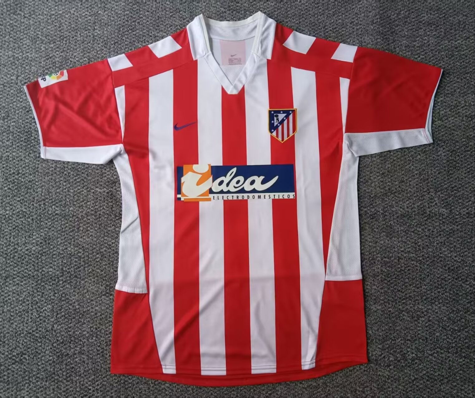 1ºEquipación retro Atlético de Madrid 2002-03