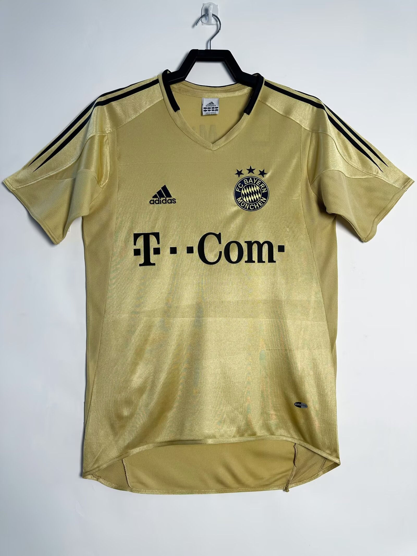2ºEquipación retro Bayern Munich 2003