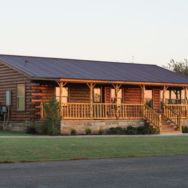 A Perfect Fit: How an Ulrich Cabin Brought Family Together in Joshua, Texas