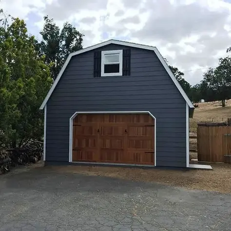 Dutch Colonial Garage