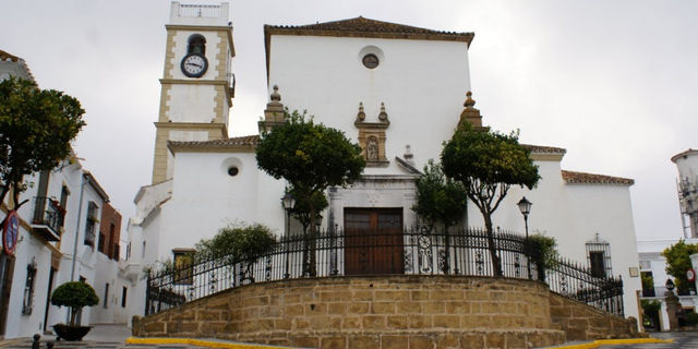 Iglesia de Santa María La Coronada