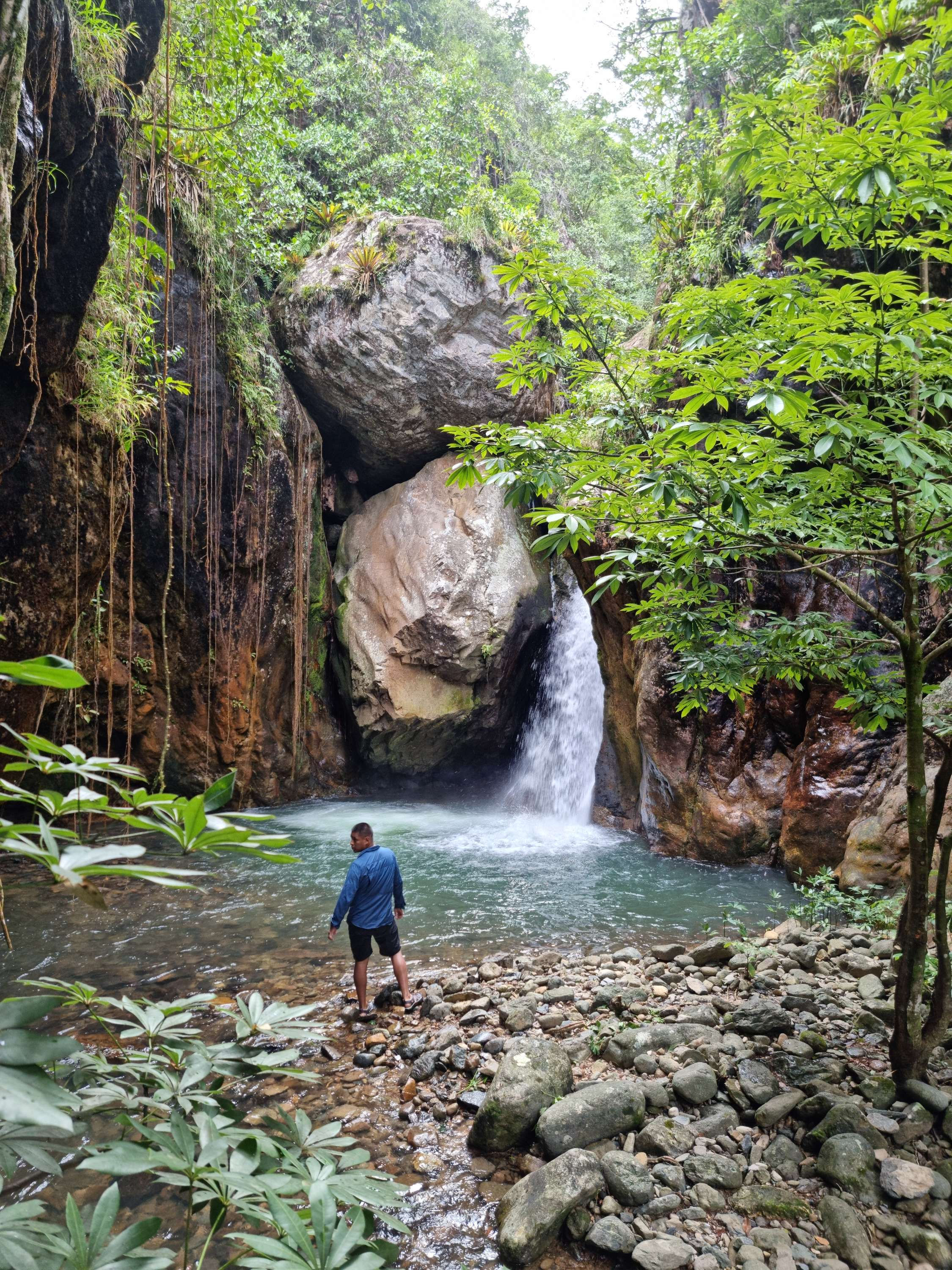 Cascada Las golondrinas