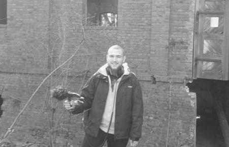 session-in-the-old-abandoned-mill-where-i-record-stones-and-dirt-for-collapsing-sequences-