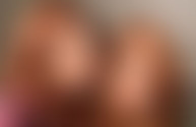 ELA VOLTOU! Debby Ryan em novo visual e participação da season finale da série “The Mysteries of Lau