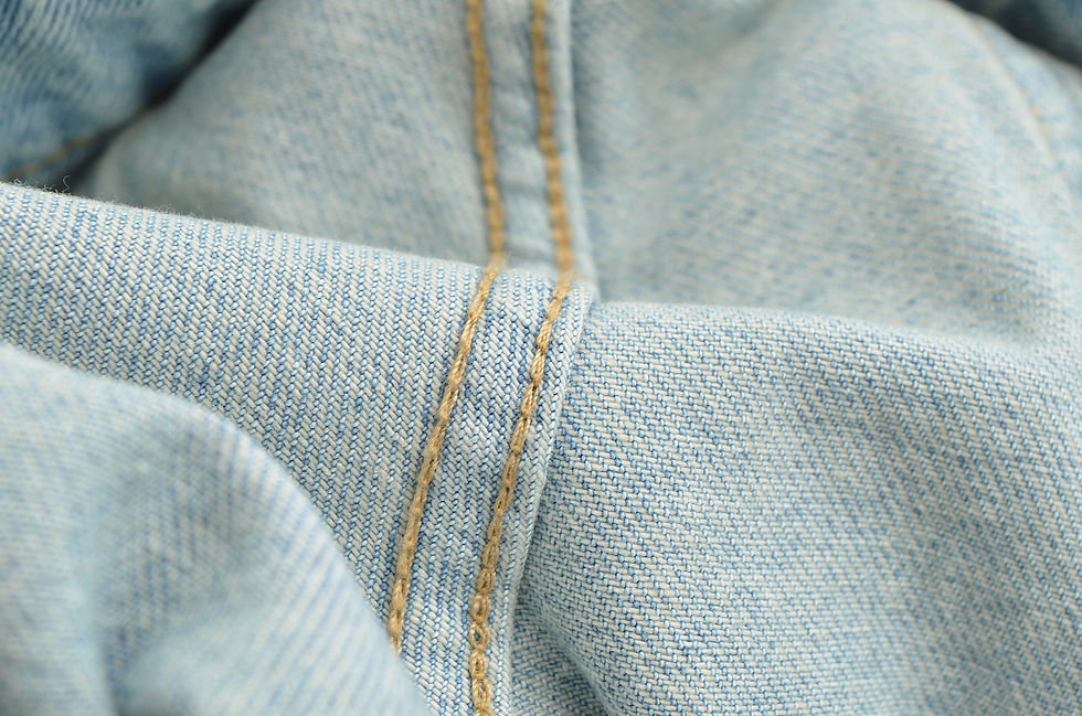 Thumbnail: LOW-RISE WIDE-LEG JEANS
