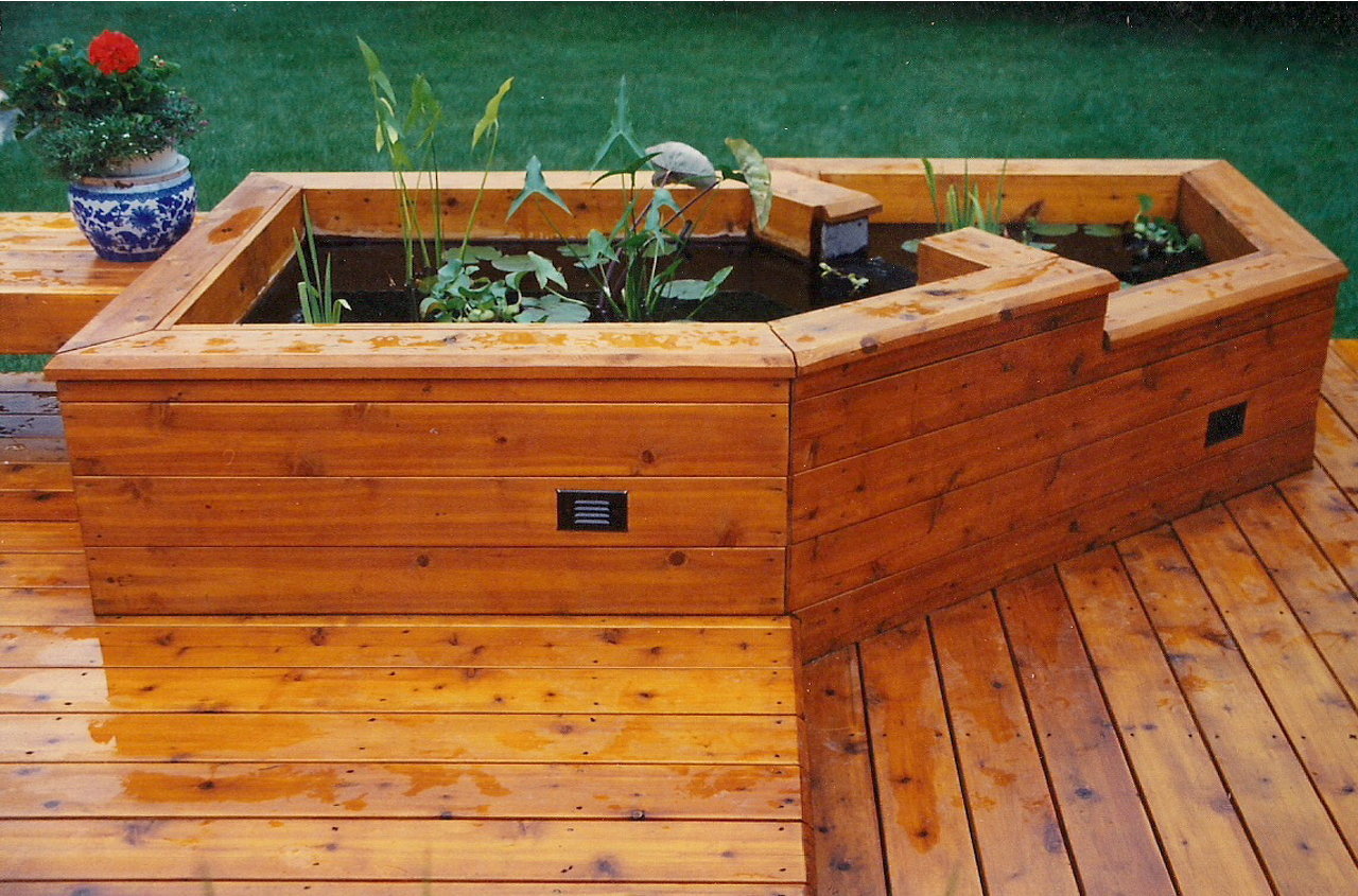 2 Level Deck & Water Planters