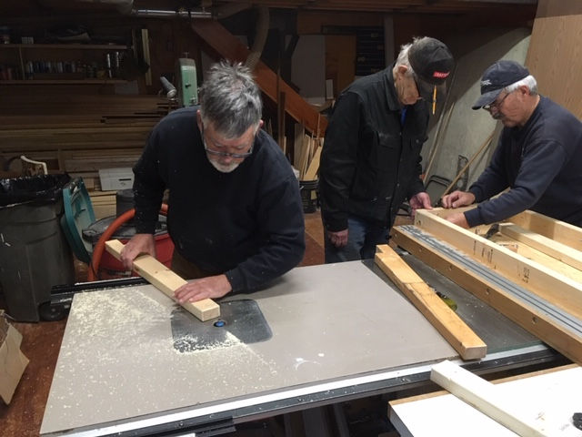 Ski Waxing Tables 04