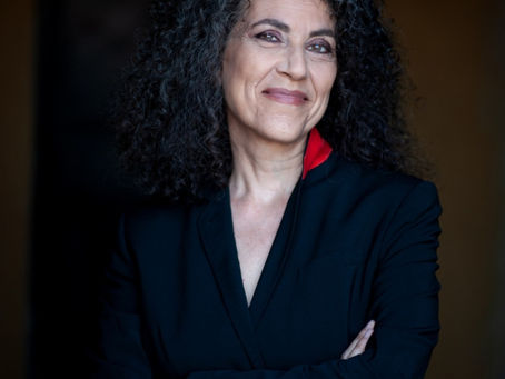 Un caffè con il professore - Maria Grazia Calandrone