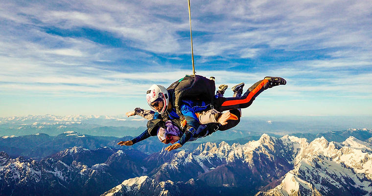 Adrenaline-skydiving-in-Soca-valley.jpg