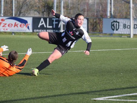 M.S.V. ’71 VR 1 wint derby van VDL VR 2 met 6 - 3