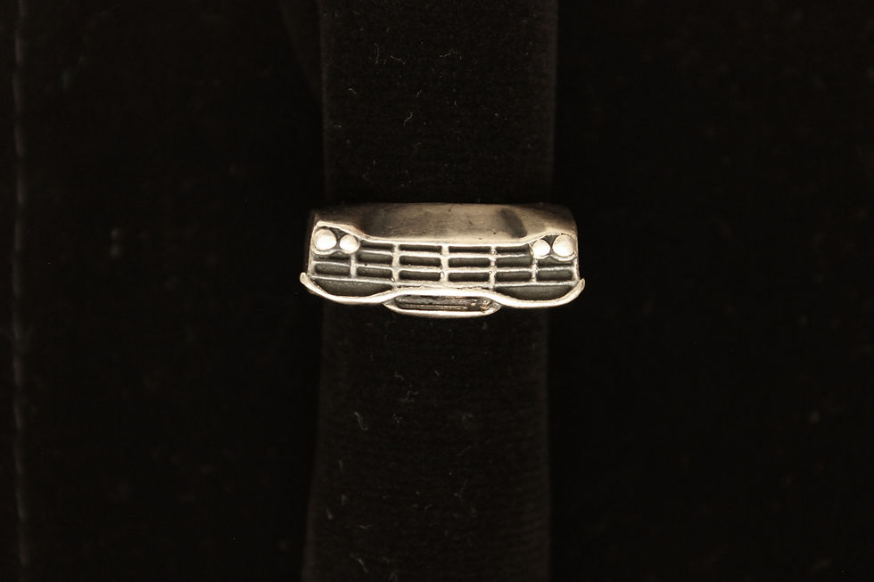 Thumbnail: Christine Car Grill - statement 925 silver Ring - 1958 Plymoouth by Stephen king