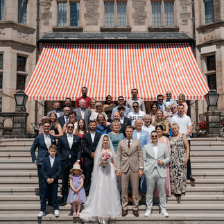 Gruppenfotos der Hochzeitsgesellschaft