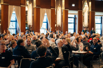 Vortrag vor Publikum beim Firmenevent in Bonn
