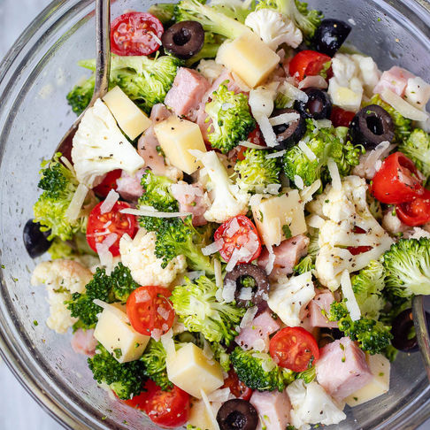 Keto Cauliflower Broccoli Salad