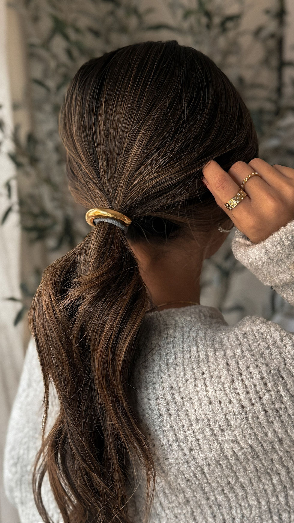 Thumbnail: The Coastal Glow  tie 