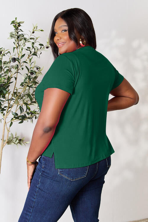 Thumbnail: Essential Round-Neck Top-
