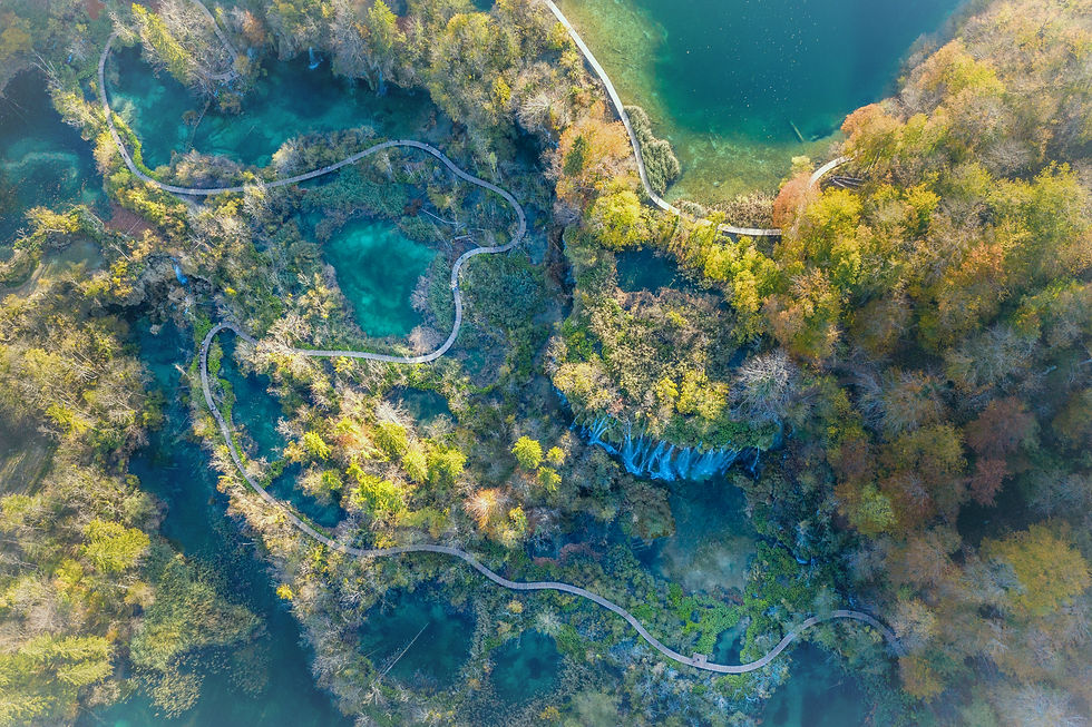 unesco-plitvicka-jezera-optimizirano-za-tisak-julien-duval_edited.jpg