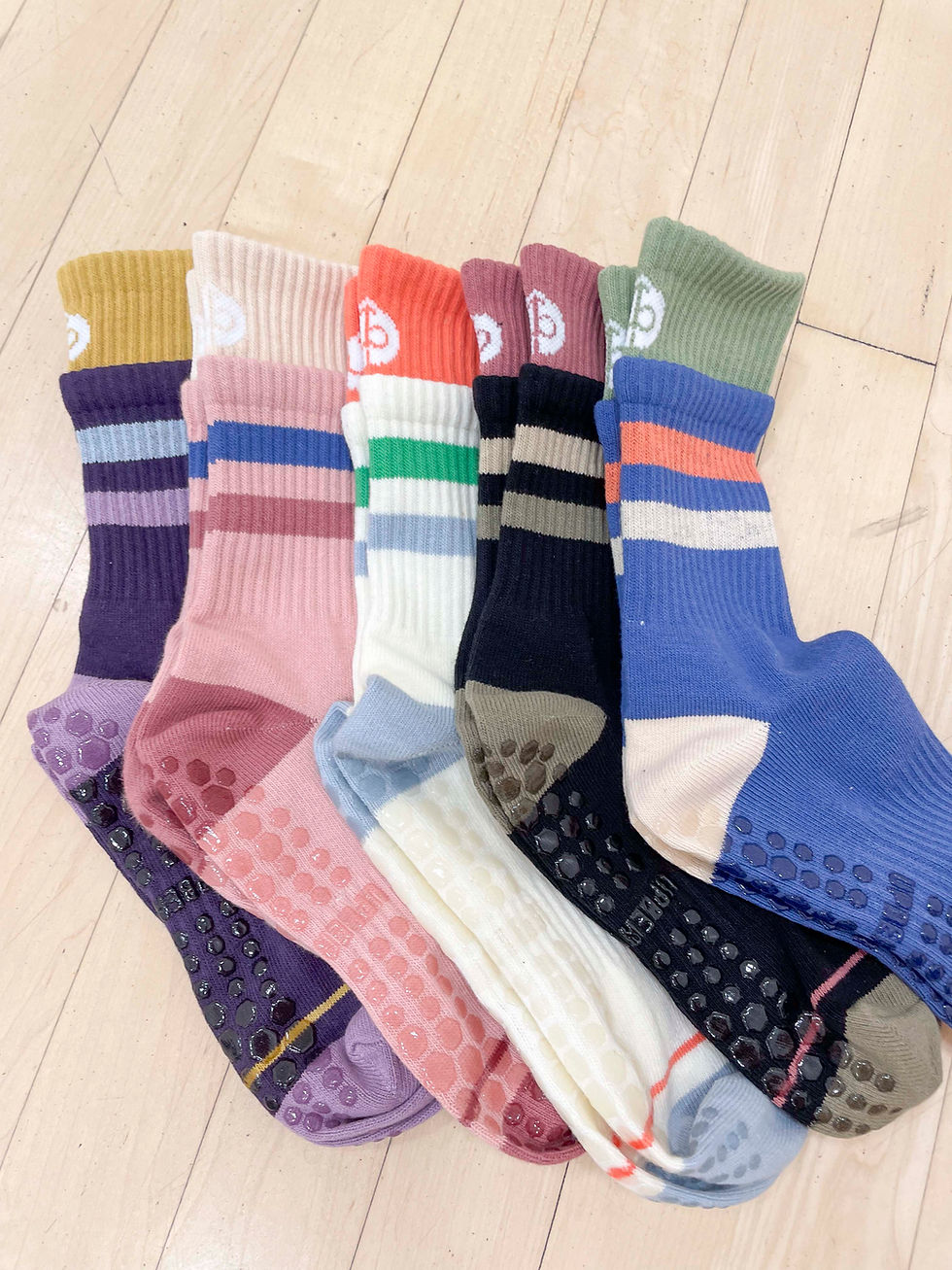 Thumbnail: UpBeat Crew Purple Layered Sock