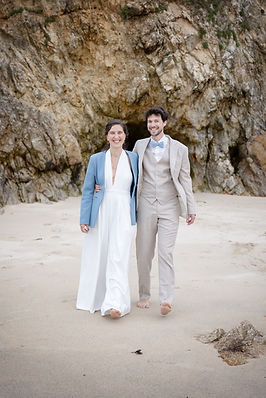 Photographe de mariage en Finistère près de Brest, Solot photos, Solenne Ottmann, Photographe Brest, Photographe Saint Renan , découverte des mariés, first look mariage, séance photo couple mariage, photos naturelles mariage, photographe professionnel mariage Brest, organisation journée mariage, idée moment mariage original, mariage en bord de mer Bretagne, Photographe Milizac, Photographe Plouarzel, Photographe Guilers, Photographe Gouesnou, Photographe Plouzané, Colonie de Trézien, Photographe Lesneven,  Photographe mariage Brest, Photographe mariage Saint Renan, Photographe mariage  Milizac, Photographe mariage Plouarzel, Photographe mariage Guipavas, Photographe Bourg Blanc, Photographe mariage Bourg Blanc, Photographe Plabennec, Photographe Finistère, Photographe mariage Finistère, Photographe mariage Bretagne, photographe Cote d’Armor, mariage, photos couple, vin d’honneur, cérémonie mariage civil, cérémonie laïque, robe de mariée, photos mariage, séance after day, Ronde ruban ma