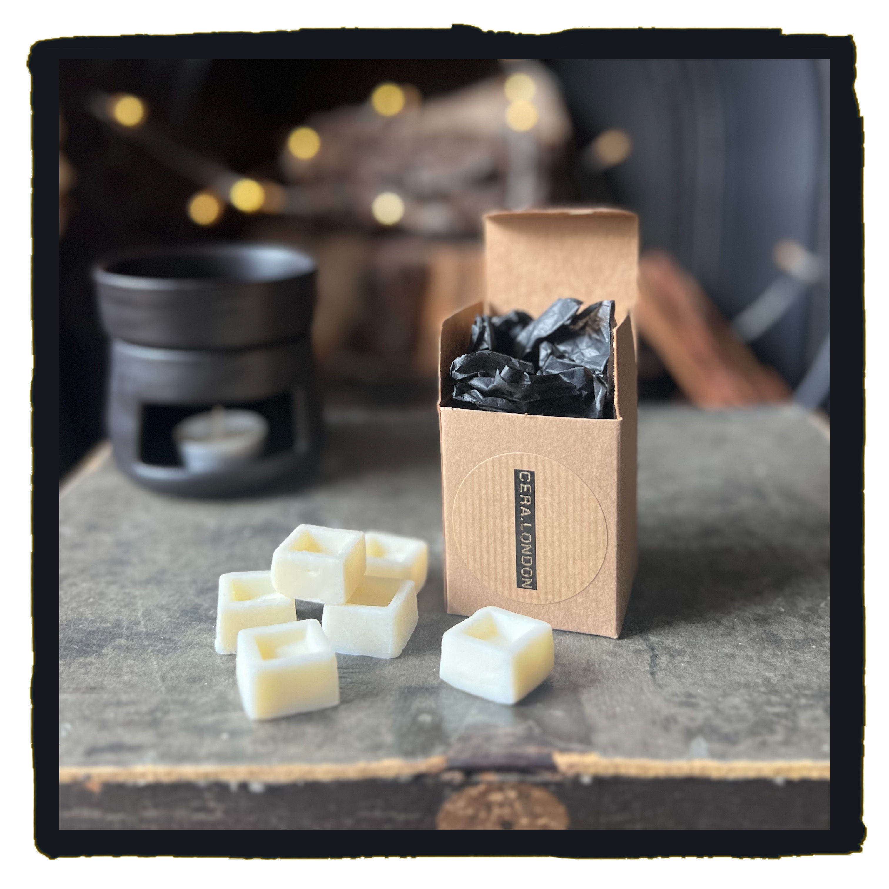 Wax Melts NUMBER 24 ... Sandalwood & Cedar