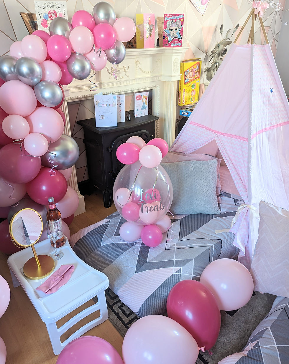 Thumbnail: Pink & Silver Teepee Party