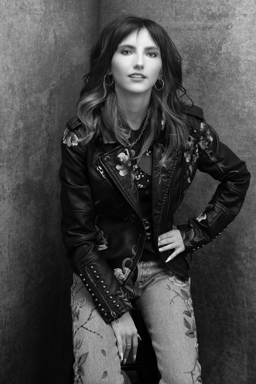 Kaylee senior photos-8051-Edit.jpg