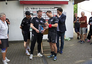 Am Sonntag wurden einige Spieler und auch Trainer Tim Schneider verabschiedet 