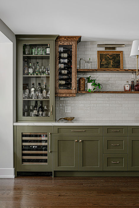 Valleau Cabinetry Centre Kitchen-2