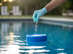 Chlore piscine : dangers, alternatives et conseils d’entretien 2025
