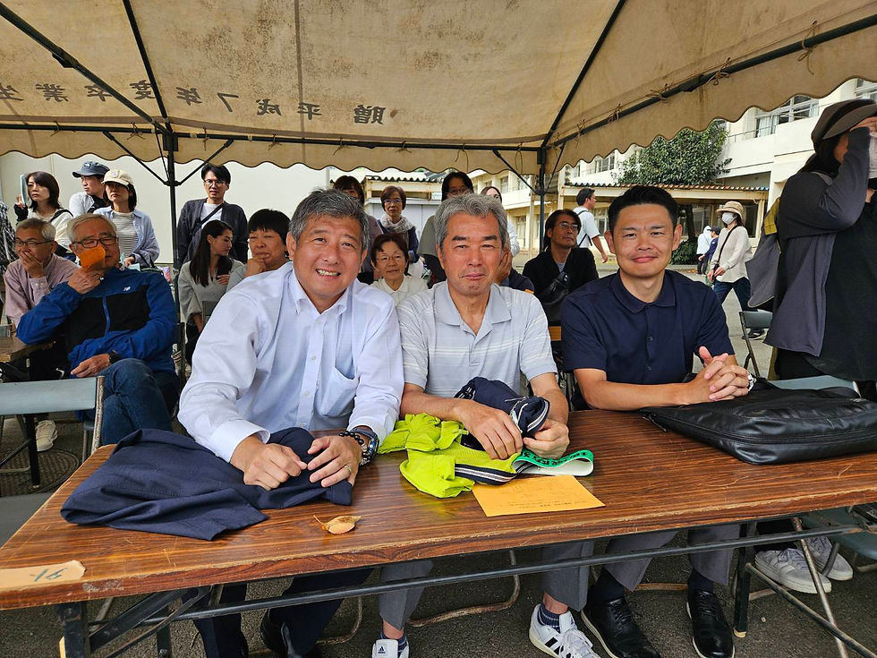 大垣議長、相馬元議員と共に