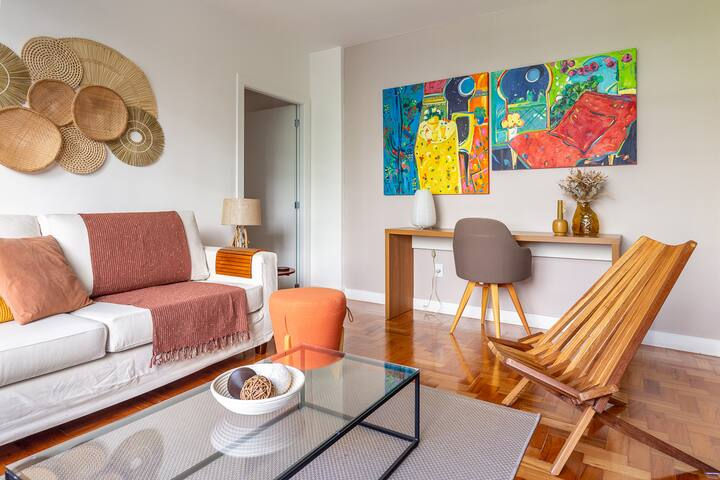 Miniatura: Curta Leblon 07: Renovado, 2 quartos e a 6 min a pé da praia