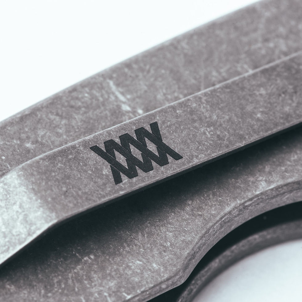 knife-15-square.jpg