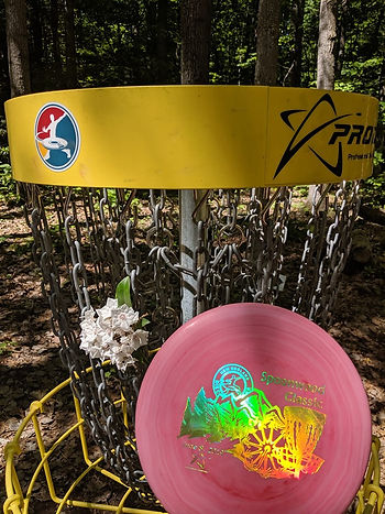 Spoonwood blossom and a sweet putter finding the chains