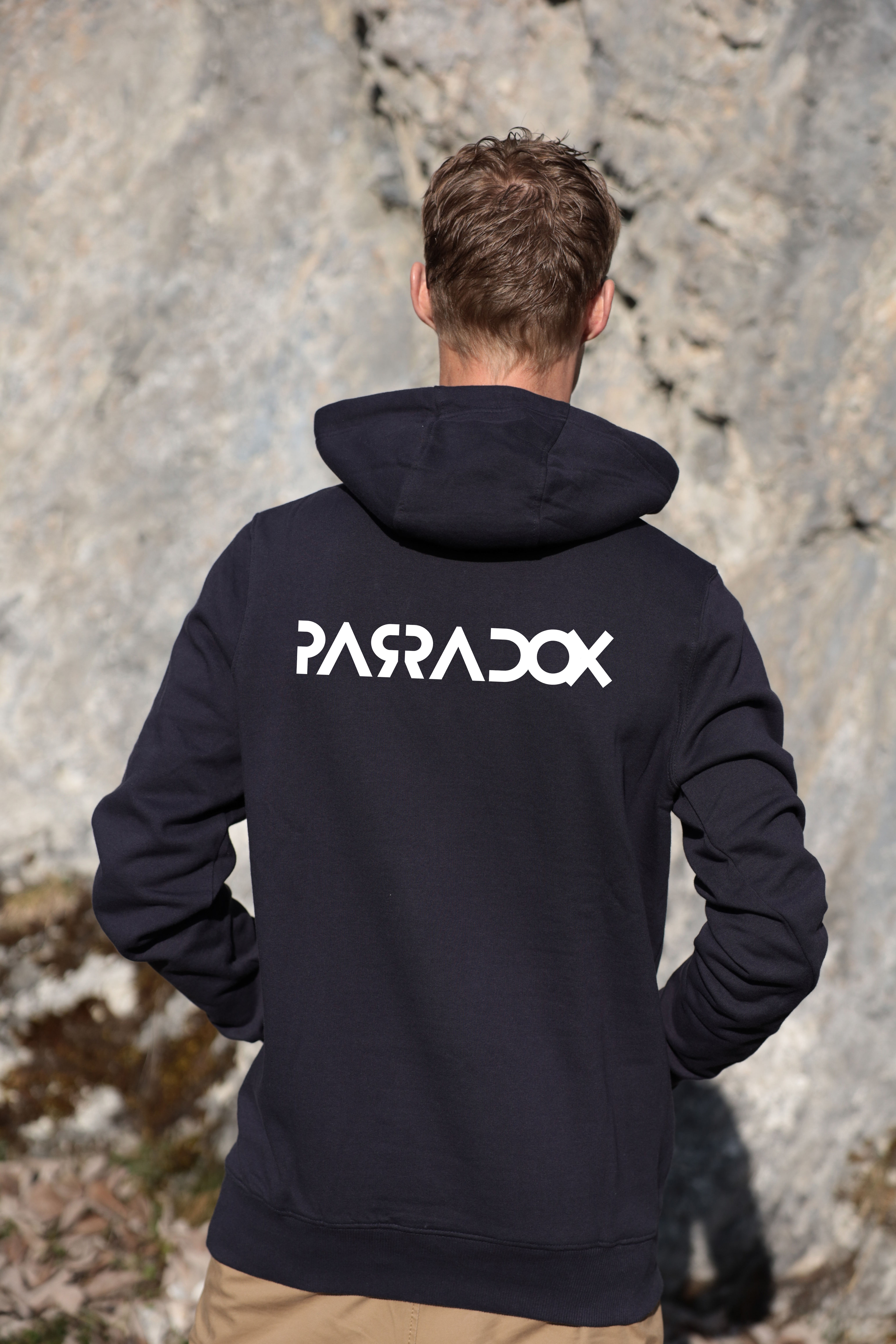 Parradox I Hoodies, T-Shirts, Oversized Shirts I Surf, Skateboarding, Snowboarden, Scootern I Design I Paradox I Nachhaltig I