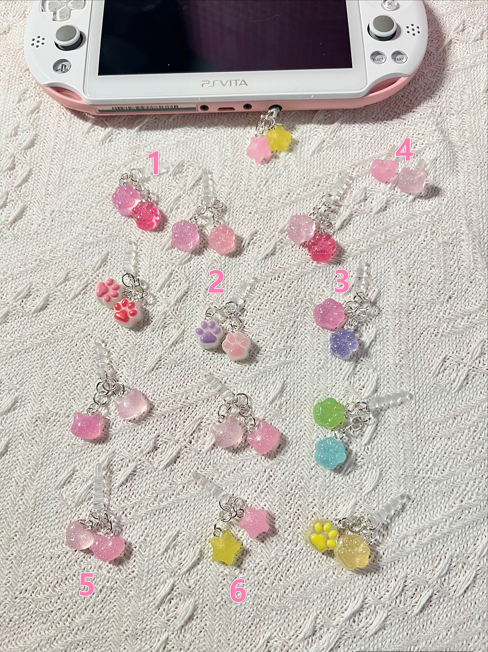 Thumbnail: Kawaii custom anti-dusk glittering resin charm earphone plugs 