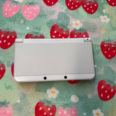 White NEW 3DS +128G (1650)