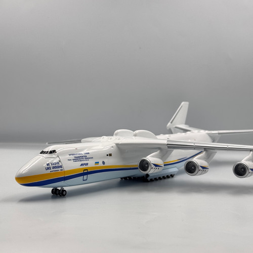 Official model Antonov® An-225 