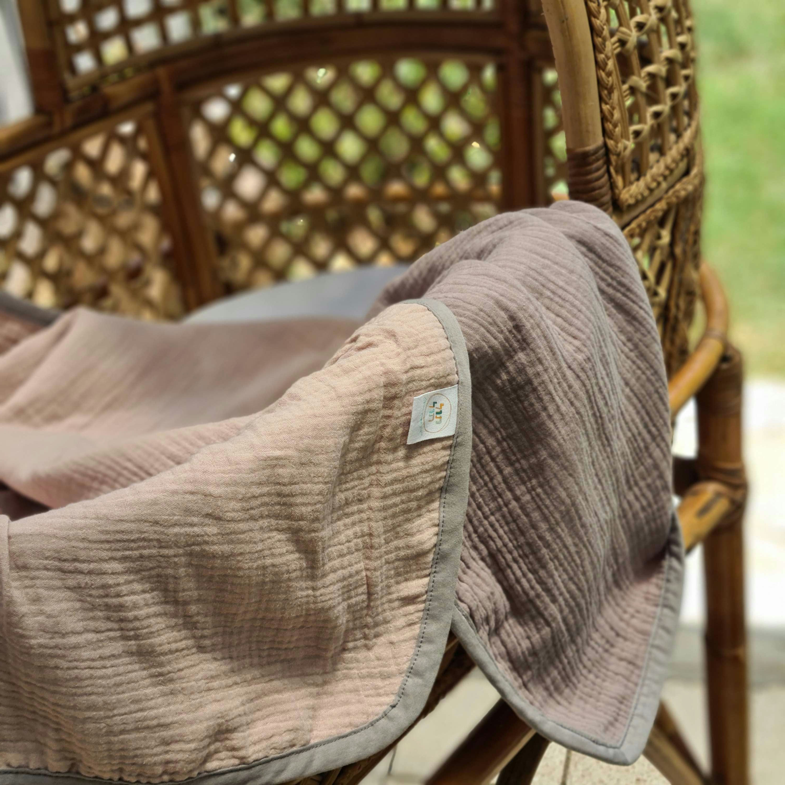 שמיכת תינוק טטרה - אפור ורדרד