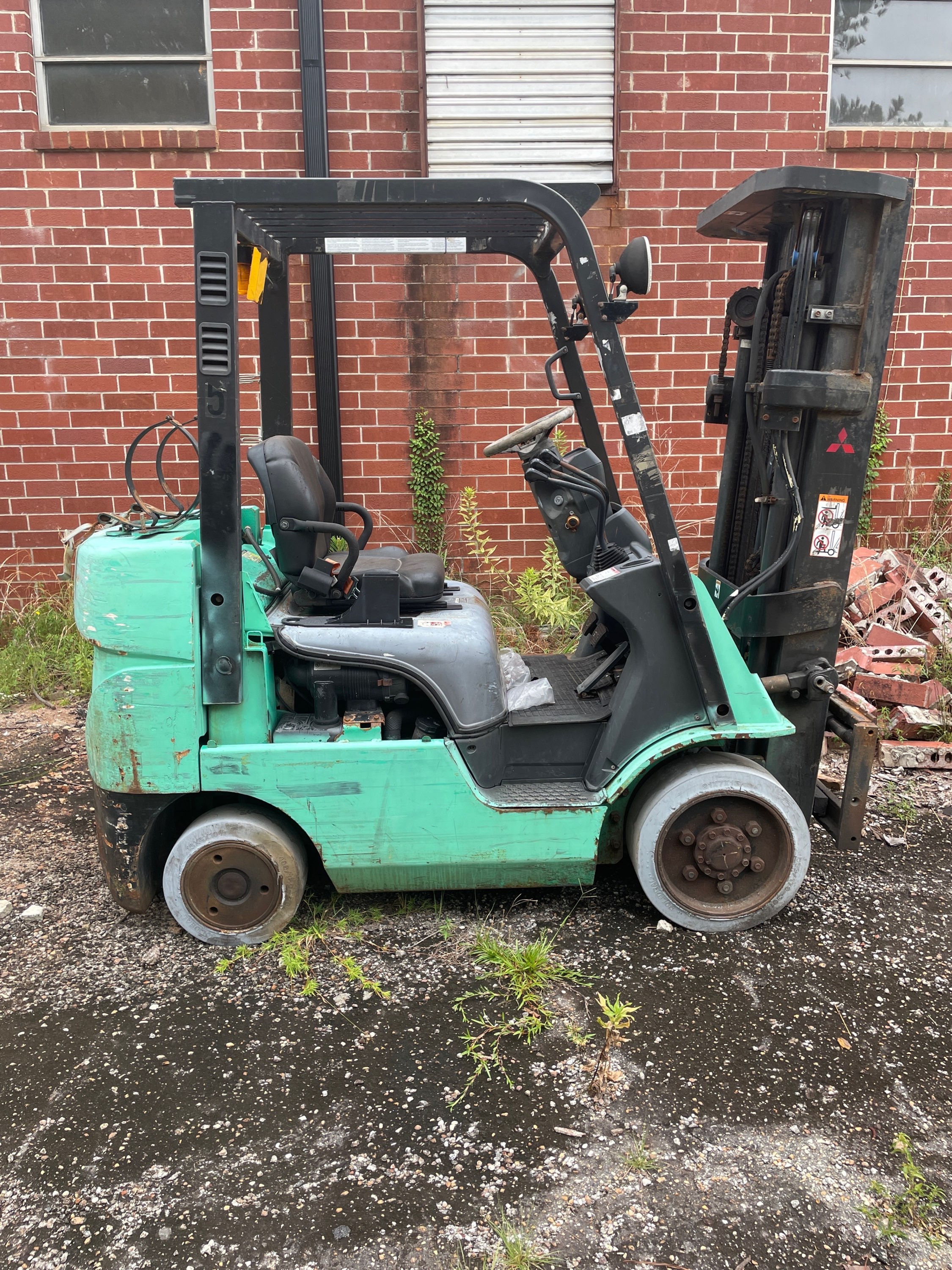 Mitsubishi FGC25N 