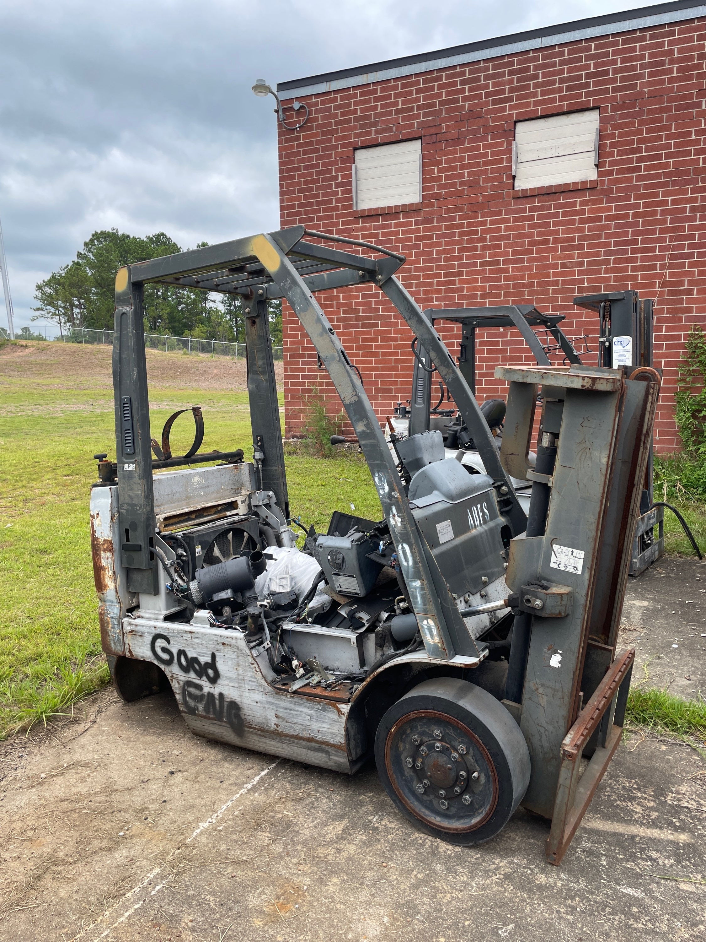 Parting out Nissan MCP