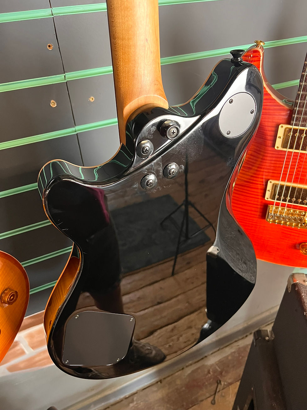 Thumbnail: EVH SA-126 Standard Piano Black 2025 Semi-Hollow Electric Guitar