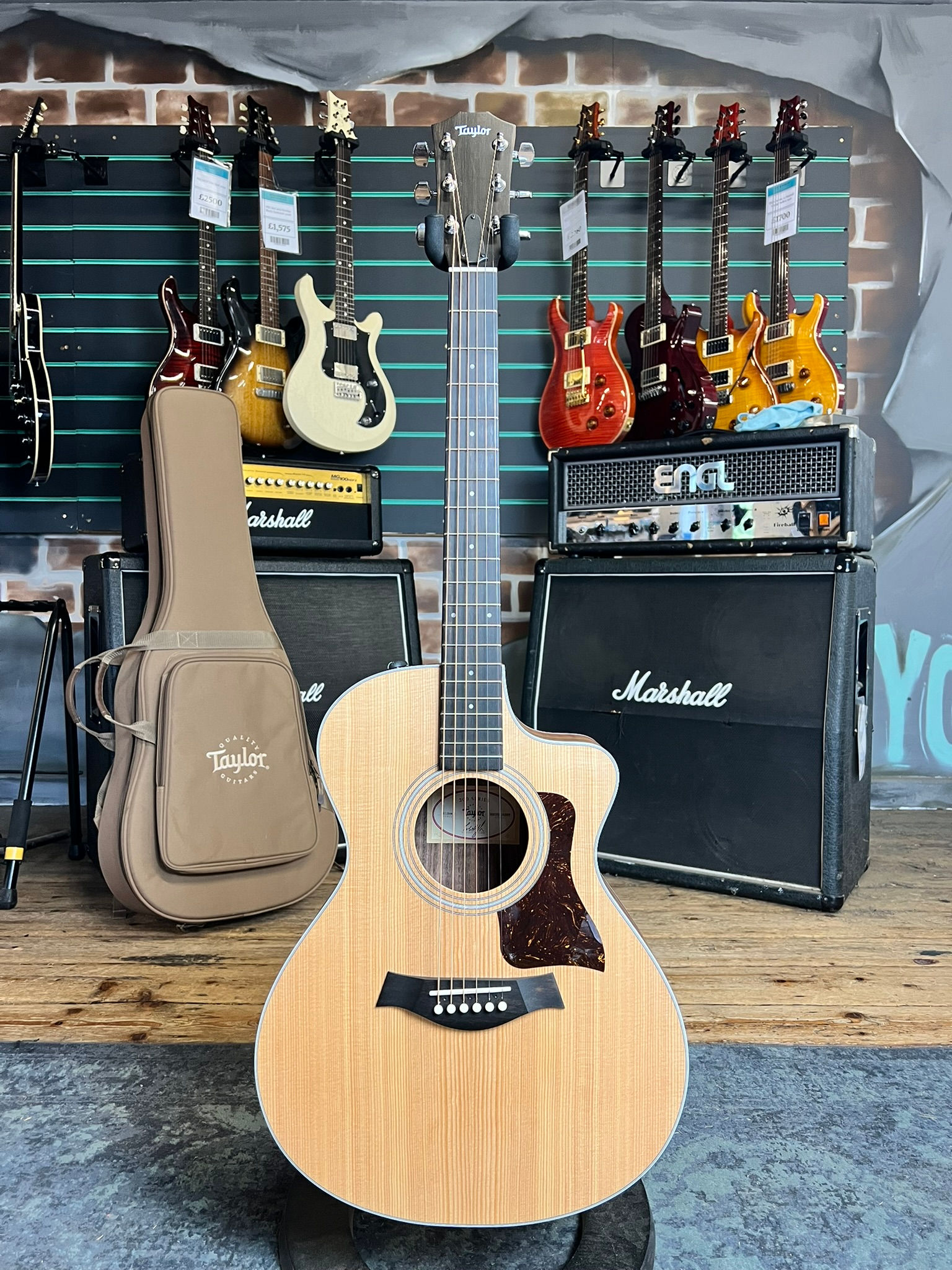 Taylor 212ce Matte Natural 2025 Grand Concert Electro-Acoustic Guitar