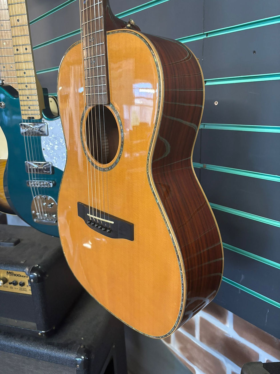 Thumbnail: Takamine G406S Gloss Natural Acoustic Guitar