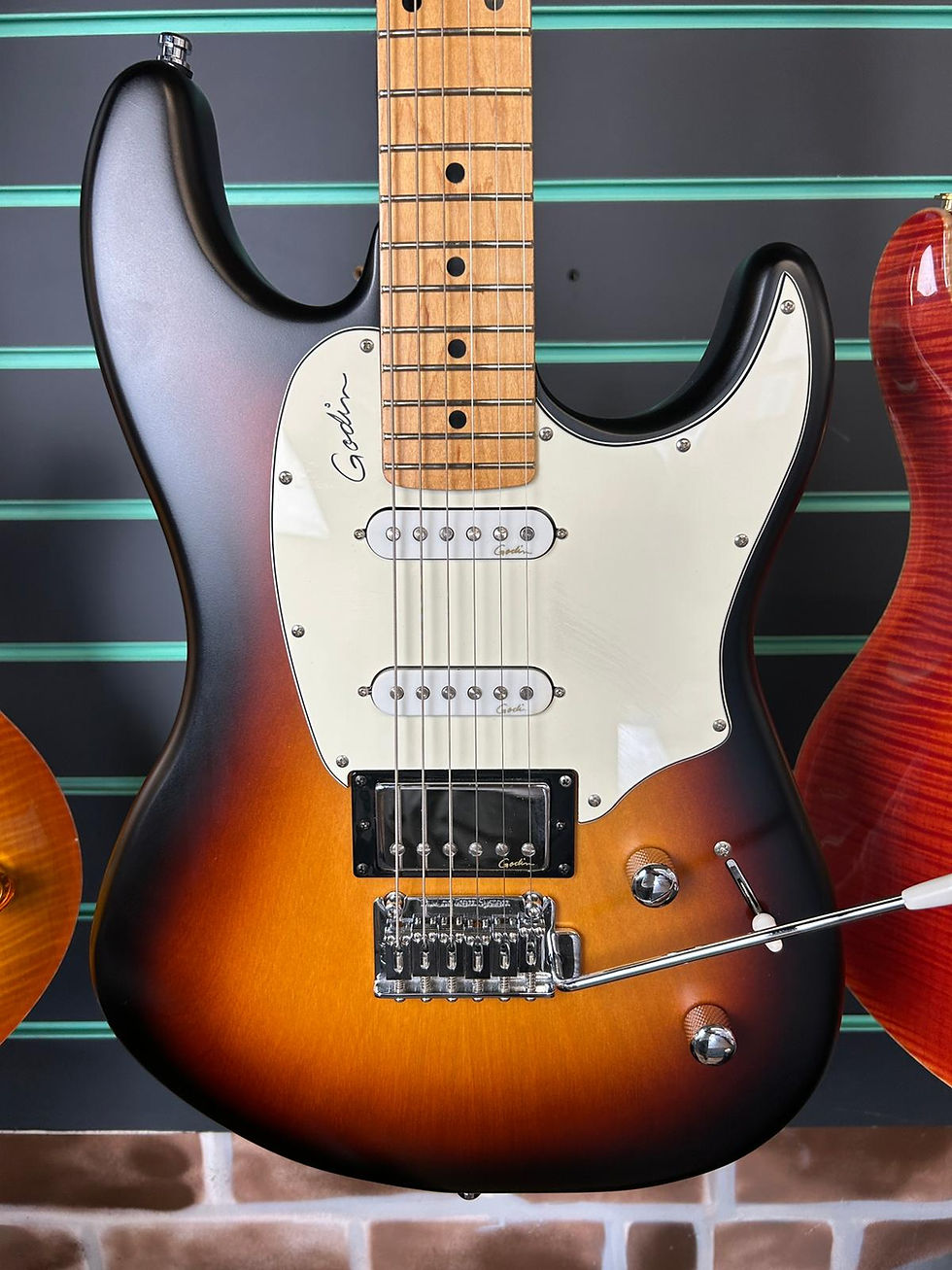 Thumbnail: Godin Session Vintage Burst Semi-Gloss 2017 Electric Guitar