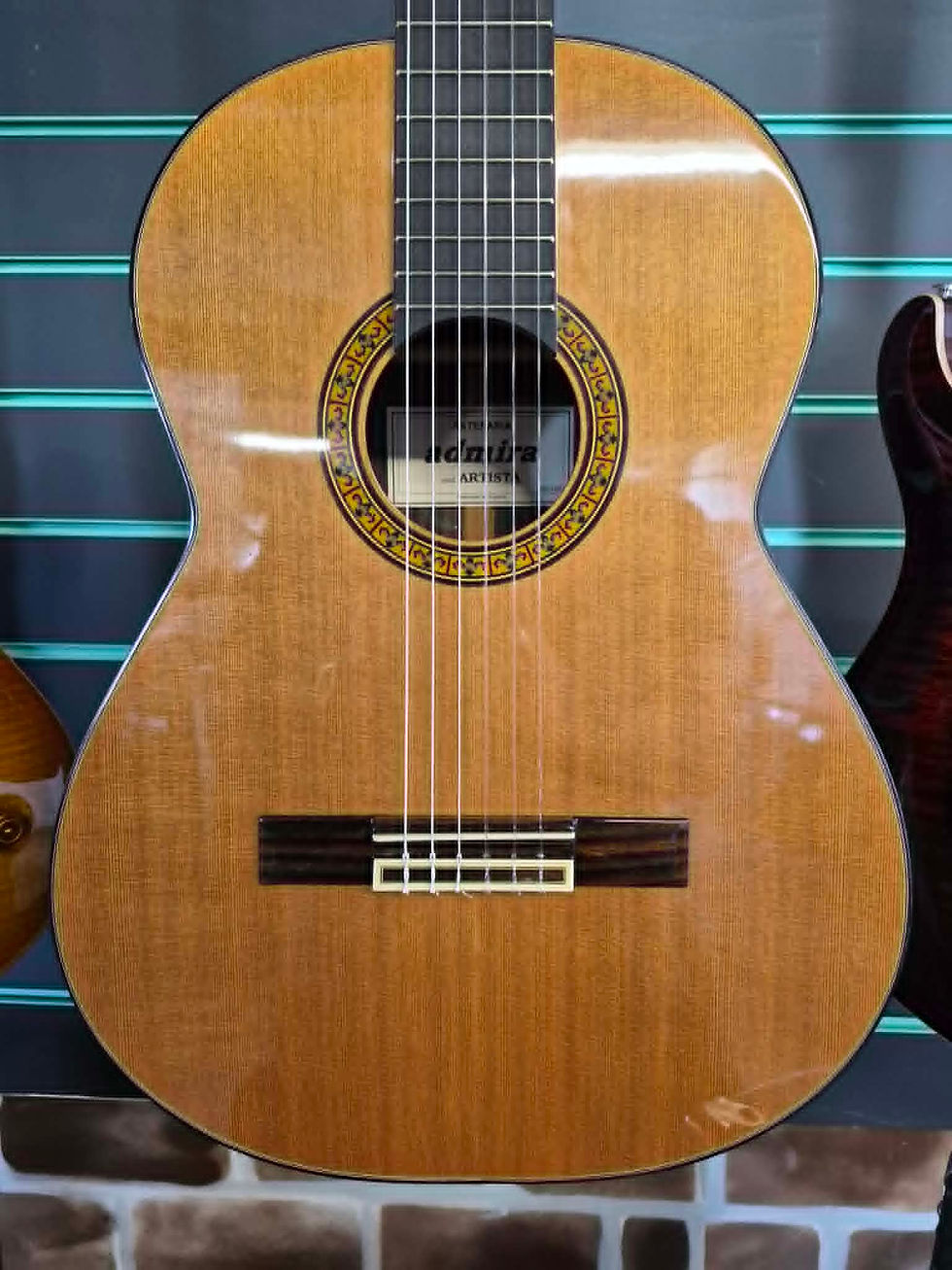 Thumbnail: Admira Artista Gloss Natural Classical Guitar