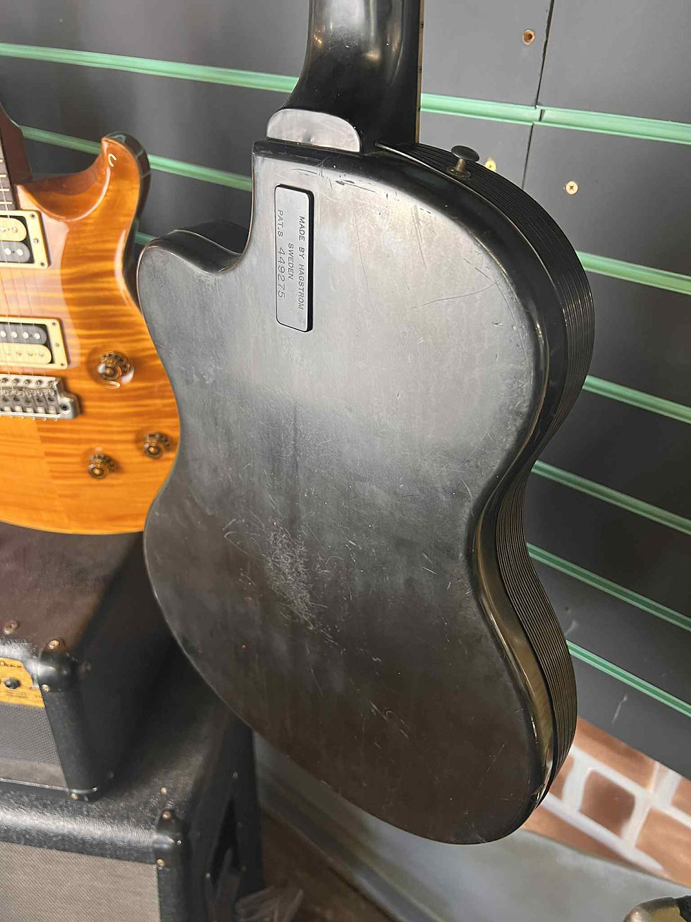 Thumbnail: Hagstrom P46 Deluxe Red Sparkle c.1958-59 Vintage Electric Guitar