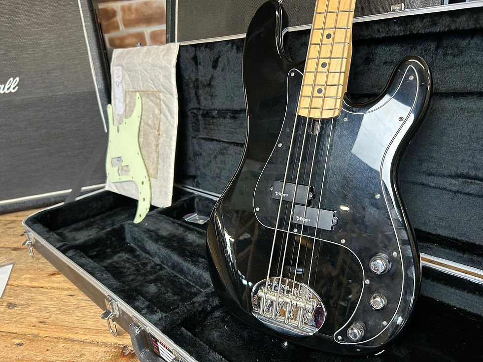 Thumbnail: Lakland Skyline Series 44-64 Black Gloss 2006 Electric Bass