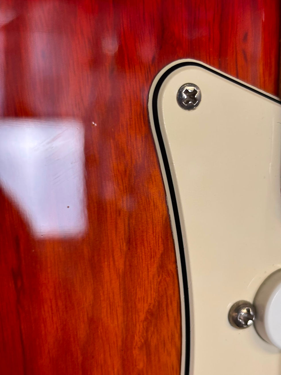 Thumbnail: G&L Fullerton Deluxe S-500 Cherryburst 2018 Electric Guitar