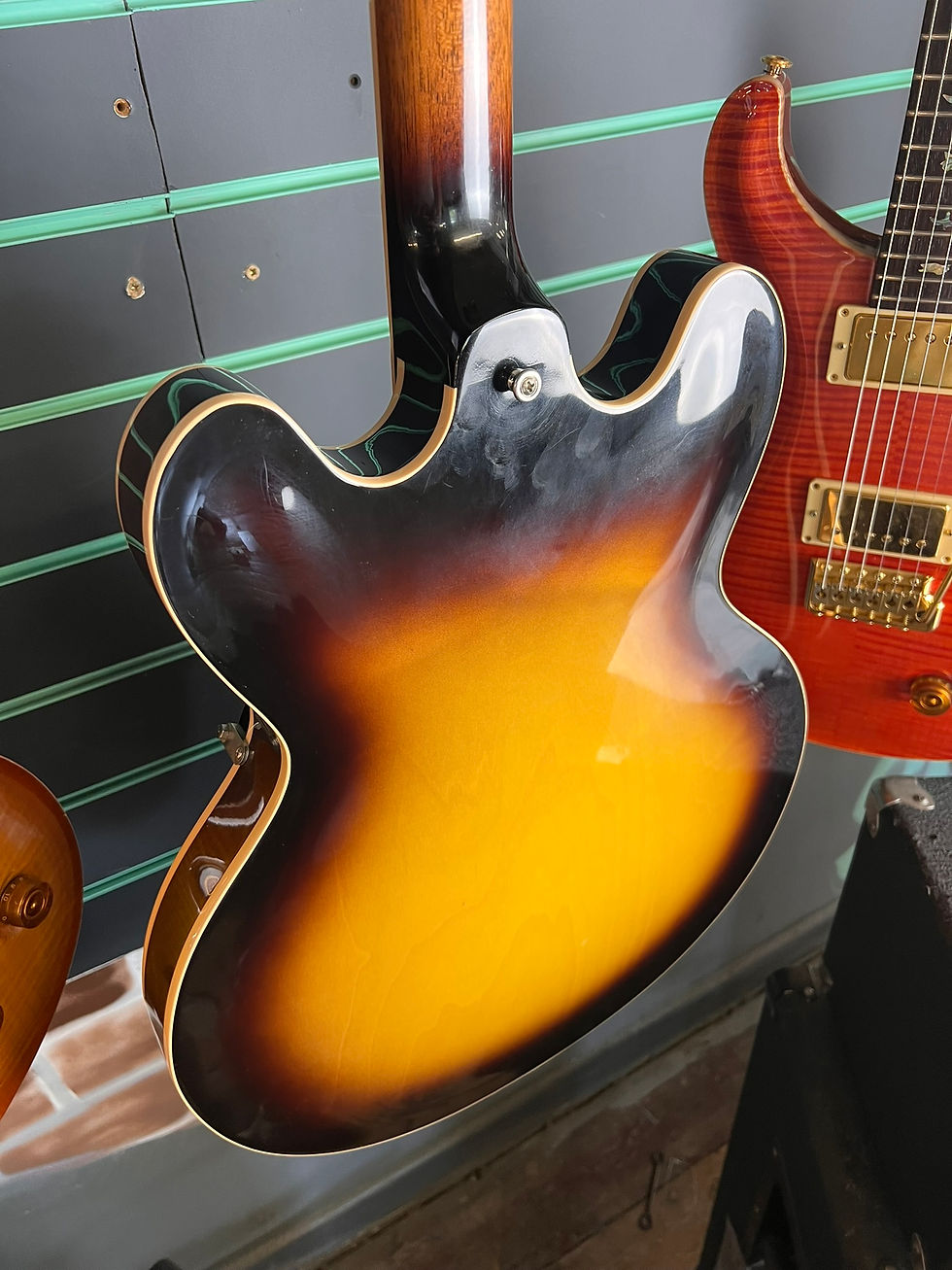 Thumbnail: Gibson Custom ES-335 Dot Reissue 2011 Semi-Hollow Electric Guitar